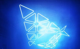 Quên tai nghe đi, công nghệ Holoplot mới có thể truyền trực tiếp âm thanh tới tai bạn, nghe nhạc mà không cần phụ kiện