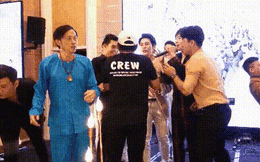 Xôn xao clip nghệ sĩ Hoài Linh nhảy "vinahey" cực sung cùng NS Minh Nhí sau khi cách ly xạ trị không lâu?