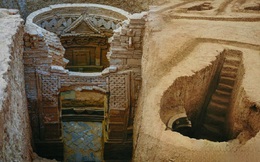 Ngôi mộ gia tộc vừa được phát hiện ở Trung Quốc: Đội khảo cổ ngỡ ngàng khi bước vào bên trong!