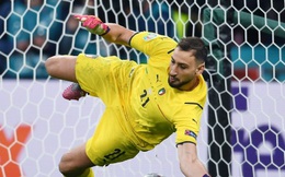 Gianluigi Donnarumma nhận danh hiệu Cầu thủ xuất sắc nhất EURO 2021
