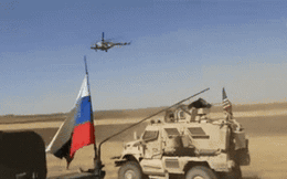 Đụng độ ở Syria: Trực thăng Nga đuổi theo và áp sát, xe quân sự Mỹ buộc phải quay đầu