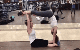Những tình huống khó tin của các người đẹp trong phòng tập gym