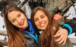 Hai cô gái trẻ tử vong thương tâm sau chuyến du lịch châu Âu, nguyên nhân chỉ vì mặc sai quần áo
