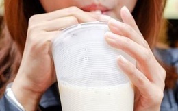 Cô gái 29 tuổi phải nhập viện chăm sóc tích cực vì trà sữa