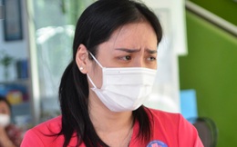 Giọt nước mắt hạnh phúc của nữ tiếp viên xin làm "mẹ" cho hàng chục trẻ sơ sinh có bố mẹ là F0