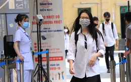 Sáng nay (6/8), hơn 11.000 thí sinh bước vào môn đầu tiên thi tốt nghiệp THPT đợt 2