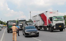 Hà Nội đề nghị Tổng cục Đường bộ hỗ trợ chống ùn tắc tại chốt kiểm dịch