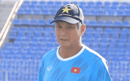 HLV Mai Đức Chung: “Đối thủ Tajikistan có tầm vóc cao lớn, nhưng kỹ thuật trung bình”