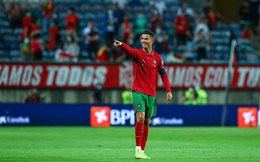 M.U nhận tin không thể vui hơn về Ronaldo