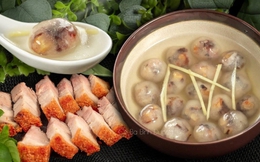 Cách người Huế sáng tạo với chè bột lọc, phiên bản heo quay gây nghiện bất ngờ