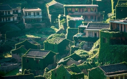 Làng cổ bị thiên nhiên 'nuốt chửng' ở Trung Quốc