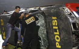 Nhân chứng kể phút kinh hoàng trong thảm kịch bạo lực của bóng đá Indonesia