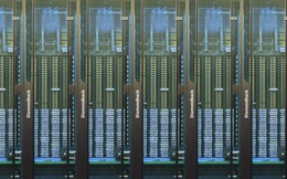 Tại sao 'gã khổng lồ' công nghệ IBM lại lưu trữ dữ liệu ở băng từ kiểu cũ?