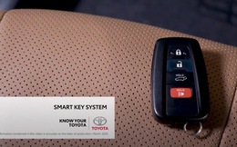 Toyota bớt khóa điện tử, thay bằng chìa cơ dự phòng vì thiếu chip