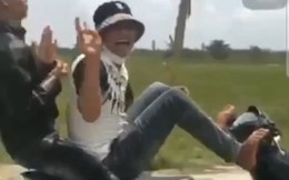 Công an Đà Nẵng triệu tập thanh niên điều khiển xe máy bằng chân, quay clip