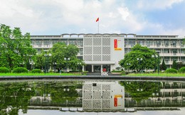 Phường có một nửa diện tích là trường học, xung quanh là thiên đường ăn uống của sinh viên