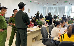 Bảo vệ nợ tiền bên ngoài, hiệu trưởng, ban giám hiệu bỗng dưng bị uy hiếp 'đòi nợ'