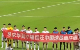 Sự thật gây sốc sau băng rôn đòi nợ của cầu thủ Trung Quốc: bị quỵt lương