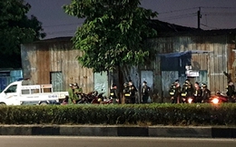 Người quen tá hỏa phát hiện người phụ nữ chết trong ki-ốt ở Bình Dương
