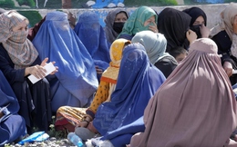 Taliban liên tiếp ra lệnh cấm mới đối với phụ nữ Afghanistan
