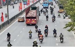 Ngày đầu nghỉ Tết Dương lịch: Cửa ngõ Hà Nội, bến xe thông thoáng lạ thường