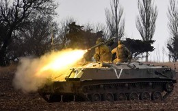 Nga tấn công nhà máy thép Ukraine, xóa sổ 70 tên lửa HIMARS