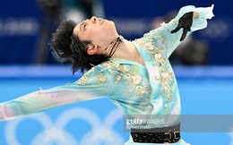 Yuzuru Hanyu tạm vươn lên vị trí đầu bảng nội dung trượt băng đơn nam Olympic Bắc Kinh