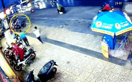 Bảo vệ bị dàn cảnh trộm xe, camera ghi quá trình "ra tay" trong 20 giây: Quá manh động!