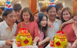 NSƯT Quang Tèo hạnh phúc đón tuổi 60 bên vợ và các con