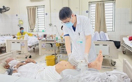Cụ ông nguy cơ cao phải cắt cụt chân do nhiễm trùng sau khi bị chó cắn