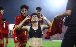 TRỰC TIẾP SEA Games 31 (22/5): Việt Nam liên tục "gặt" Vàng, chờ lịch sử ở môn bóng đá nam