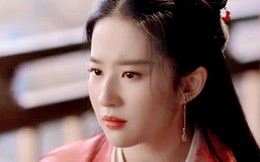 Khi fan đóng phim cùng thần tượng: Khóc vì tát Châu Tấn, bóp cổ Lưu Diệc Phi xong mất ngủ