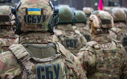 Ukraine bắt 2 quan chức bị tố làm 'tay trong' cho Nga