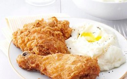 Bộ trưởng Môi trường Singapore khẳng định “trứng là một loại thịt”?!