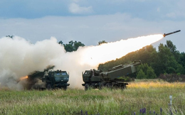 Ukraine nhận thêm pháo HIMARS, tái chiếm nhiều khu vực ở Kherson