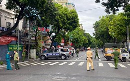 Người đàn ông đâm bạn gái 14 nhát dao ngay trên phố bị bắt về tội giết người