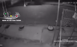 Camera vụ thanh niên đi phân khối lớn với tốc độ "xé gió", tông thẳng vào cột điện