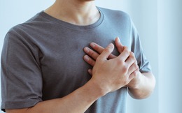 Đi khám khối u ở ngực, người đàn ông sốc phát hiện mắc căn bệnh tưởng chỉ có ở phụ nữ