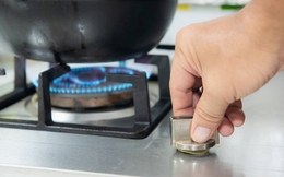Bật bếp gas nhưng không lên lửa: Nếu bình gas vẫn còn, 5 điều này có thể là lý do