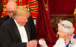 Cựu Tổng thống Trump tiết lộ điều Nữ hoàng Elizabeth nói với ông về các thủ tướng Anh