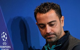 HLV Barcelona: Chúng tôi chơi hay hơn, không xứng đáng thua Bayern Munich