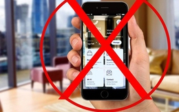 Hàng loạt khách sạn “tịch thu” điện thoại của khách, vì sao mọi người lại chấp nhận?