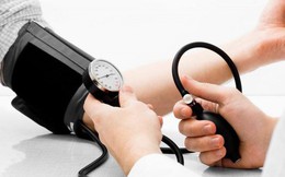 Huyết áp cao, vấn đề đáng lo ngại: 3 yếu tố nguy cơ và 2 dấu hiệu nhận biết dễ bị bỏ qua