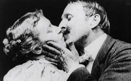 Số phận của bộ phim đầu tiên có cảnh hôn môi