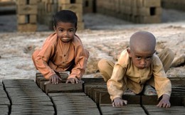 Những công nhân ‘tí hon’ trong các lò gạch ở Afghanistan
