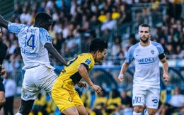 Báo Pháp: ‘Vì Quang Hải, các CĐV Việt Nam đang bỏ rơi Pau FC’