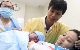 Những em bé chào đời vào thời khắc giao thừa 2023 tại TP.HCM