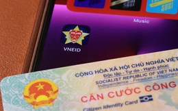 Có bắt buộc phải làm tài khoản định danh điện tử hay không?