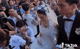 Chỉ một hành động của cô dâu Doãn Hải My khi bước về nhà chồng, dân mạng tin chắc nàng đang có tin vui