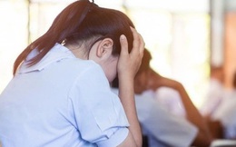 Con gái bị trầm cảm, nổi loạn đòi tự tử, bố tức tốc đưa đi gặp bác sĩ: Nghe chẩn đoán nguyên nhân mà chân tay rụng rời